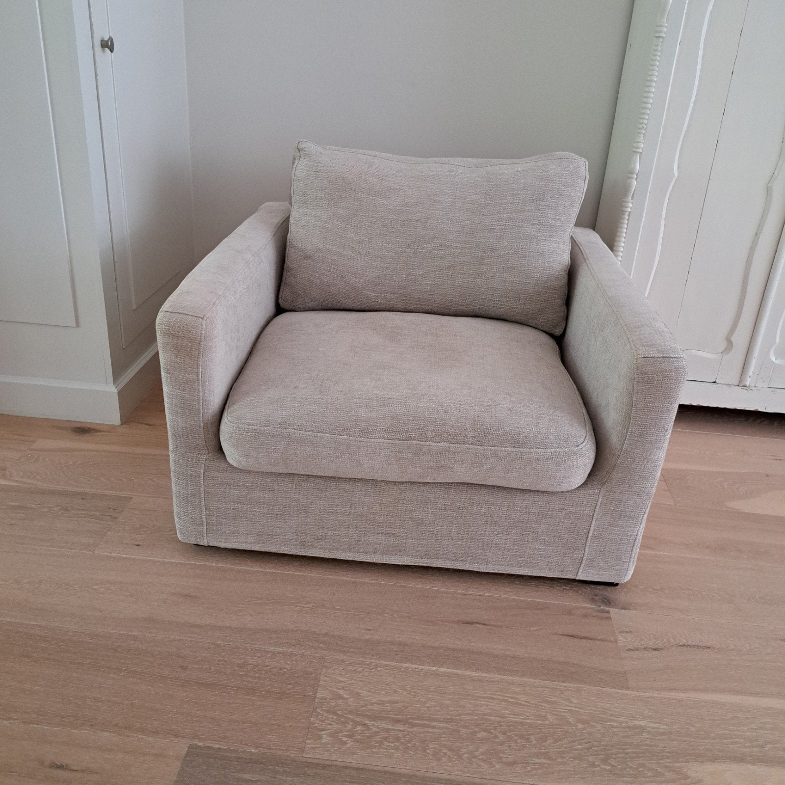 Fauteuil comfortabel en praktisch, Huis en Inrichting, Ophalen, 75 tot 100 cm