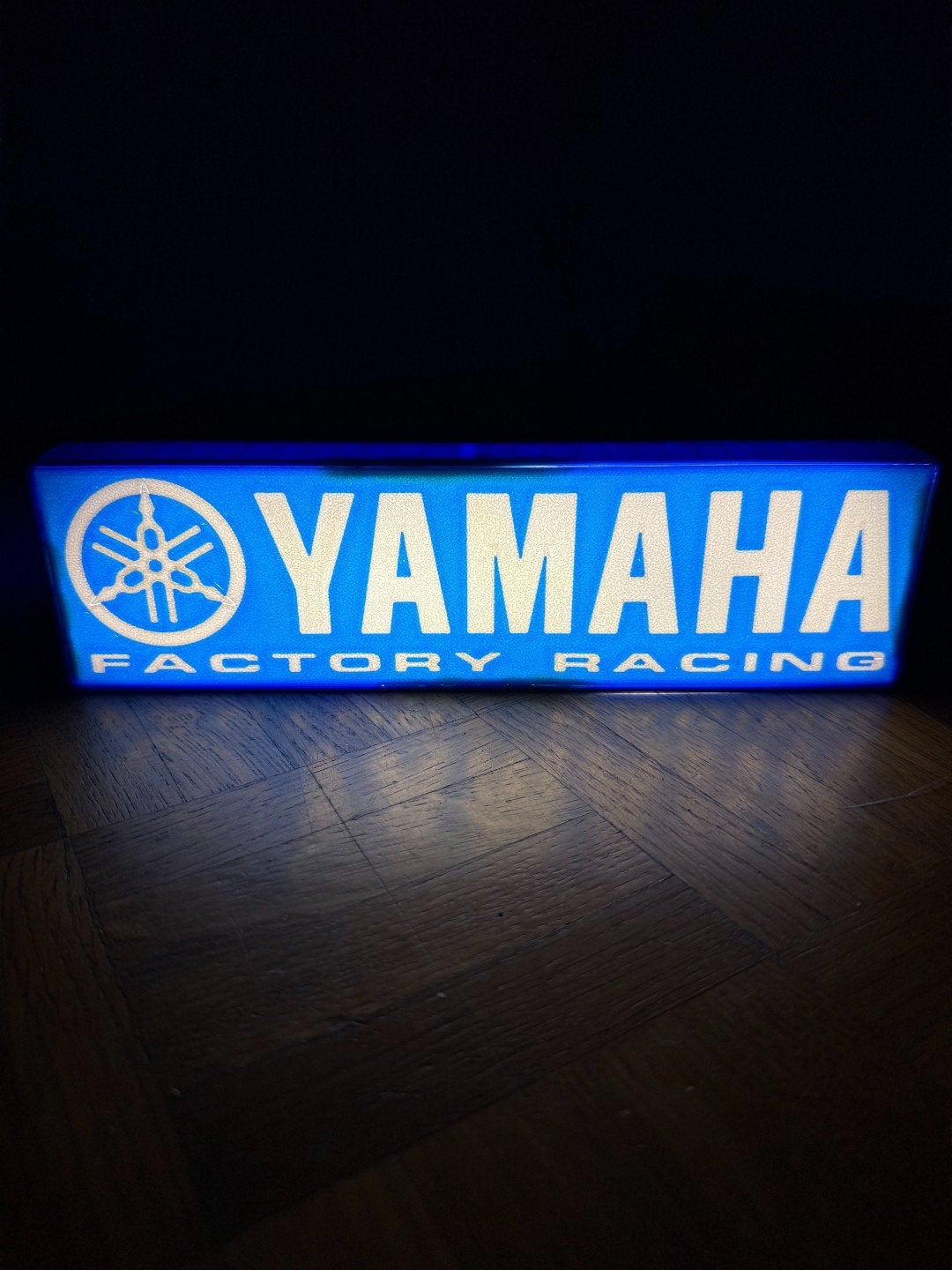 Yamaha Racing Lichtbak - Perfect voor de Echte Fan!, Verzamelen, Ophalen of Verzenden, Nieuw, Lichtbak of (neon) lamp
