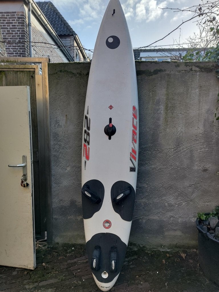 Complete Windsurfset: Bic Vivace 282 + zeilen,gieken,trapeze, Watersport en Boten, Windsurfen, Ophalen, 250 tot 300 cm, Gebruikt