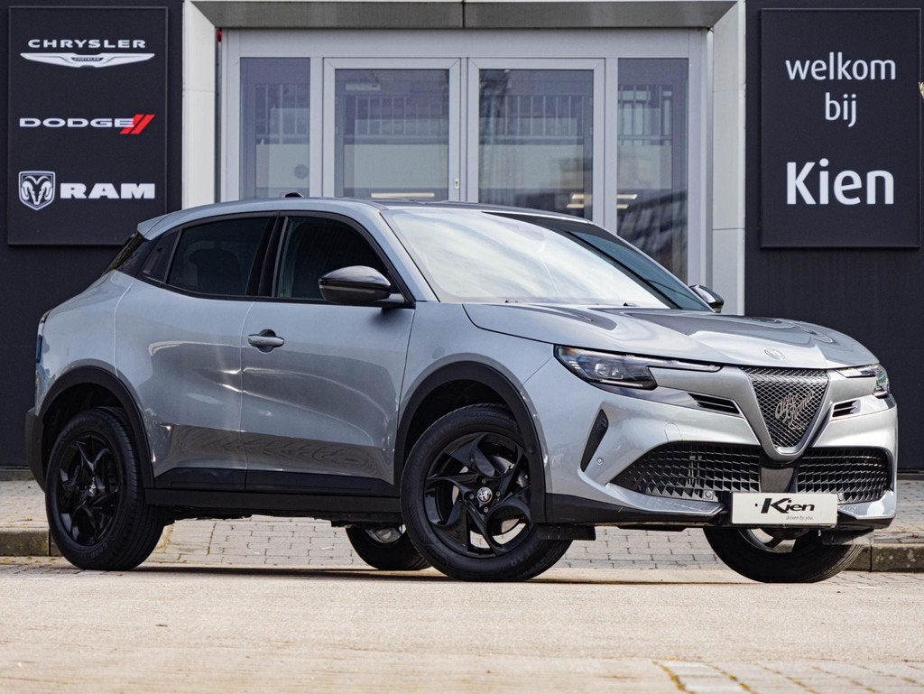 Alfa Romeo Junior 1.2 Turbo Hybrid Ibrida Speciale | ACC | L