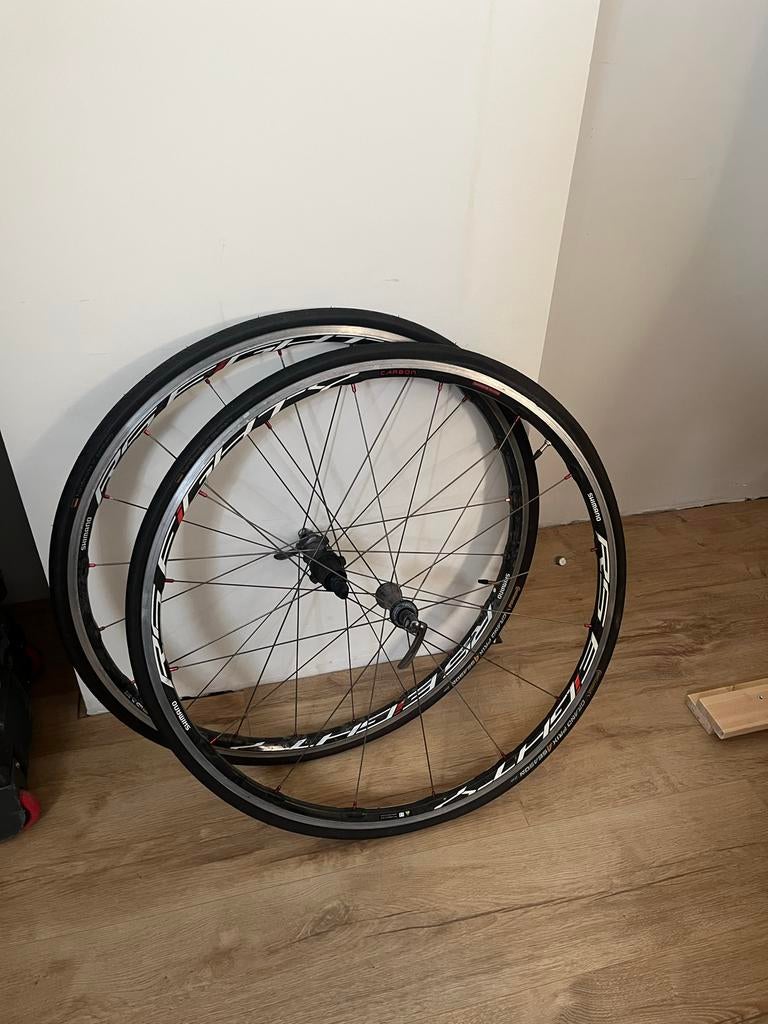 Shimano RS Eighty carbon wielen (10 speed), Ophalen of Verzenden, Gebruikt, Wiel