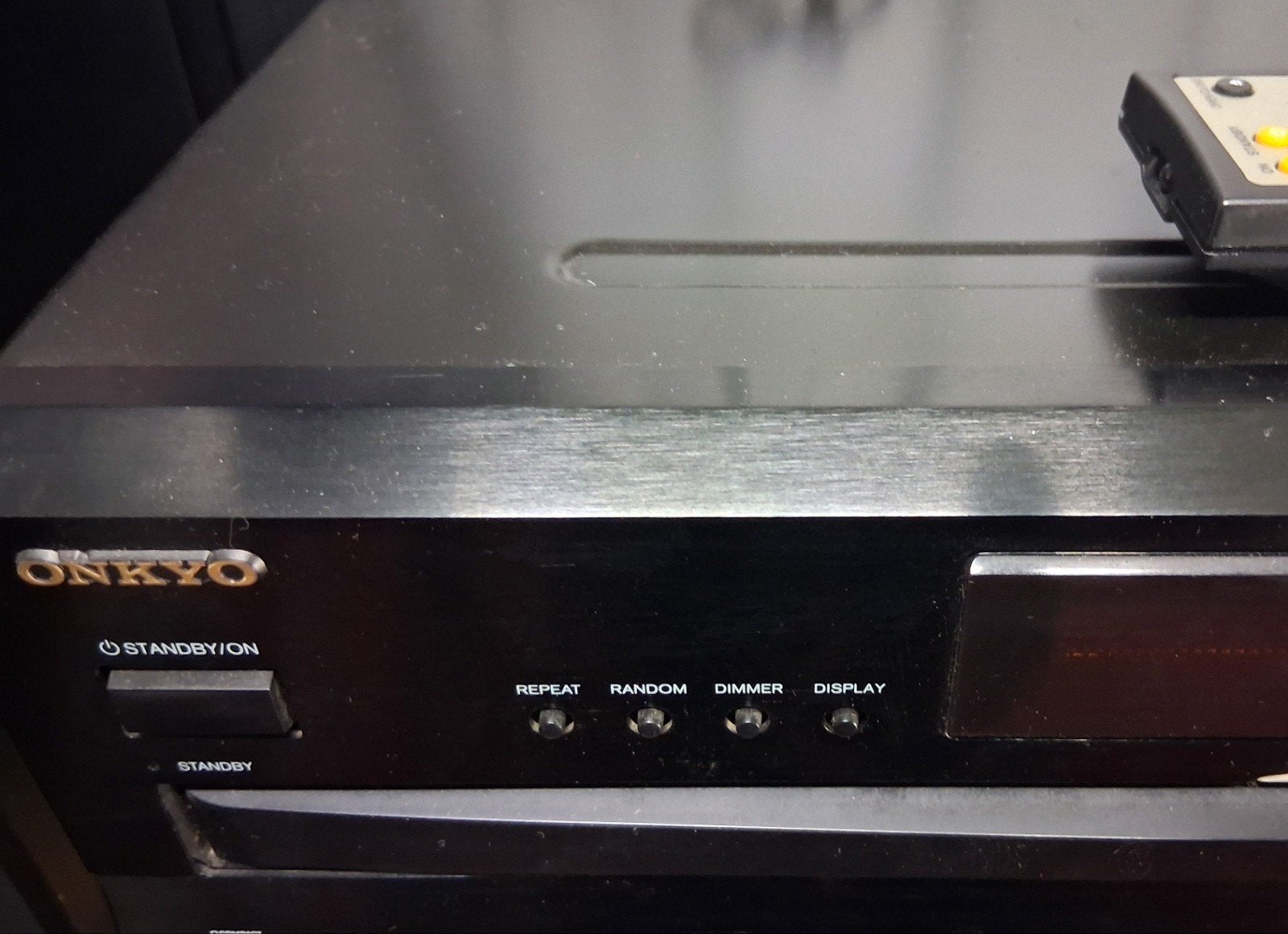 Onkyo DX-C390 6-disc CD-wisselaar met afstandsbediening, Ophalen, Zo goed als nieuw, Wisselaar
