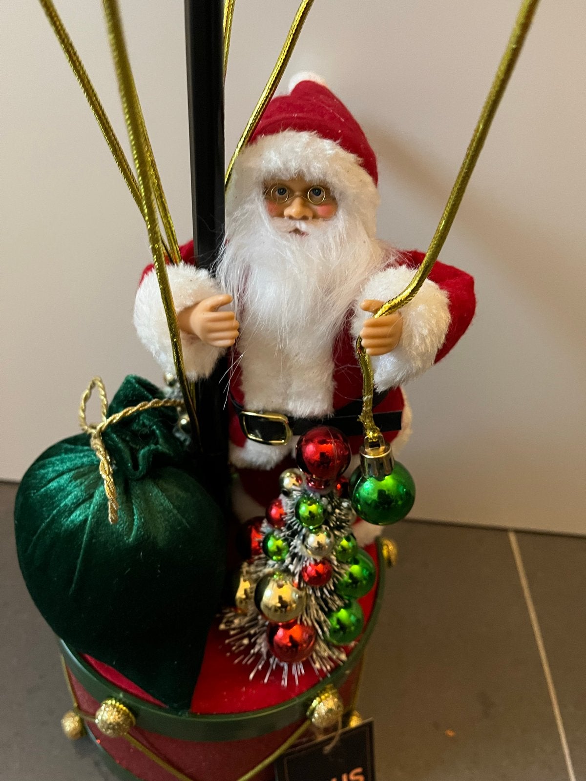 Kerstman in luchtballon, Ophalen of Verzenden, Nieuw