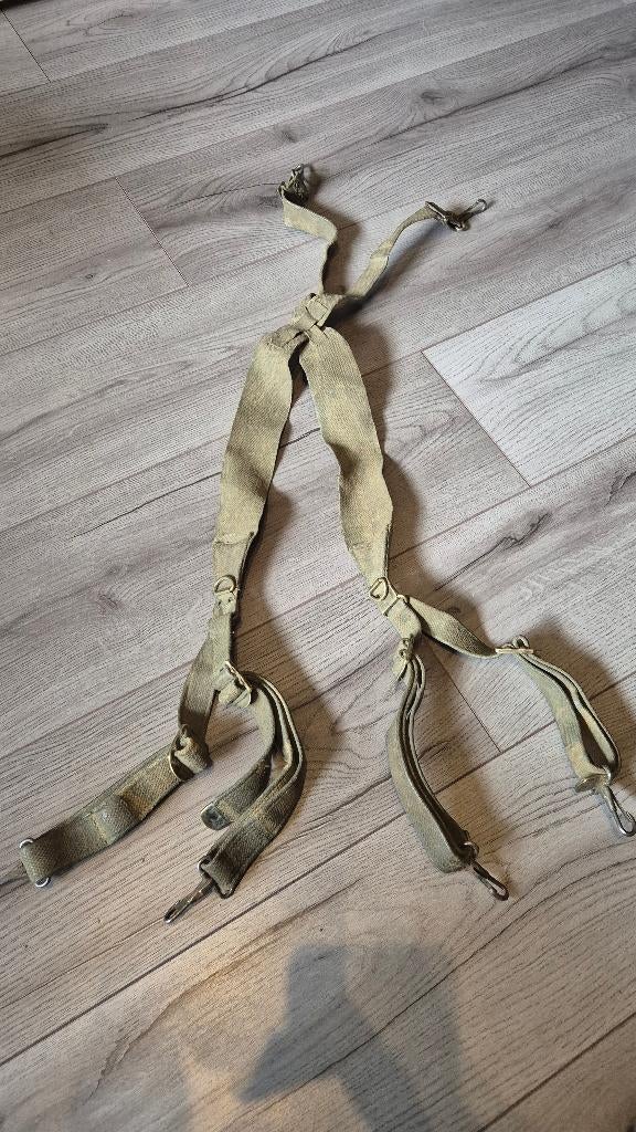 US m36 suspenders, Verzamelen, Ophalen of Verzenden, Engeland, Embleem of Badge