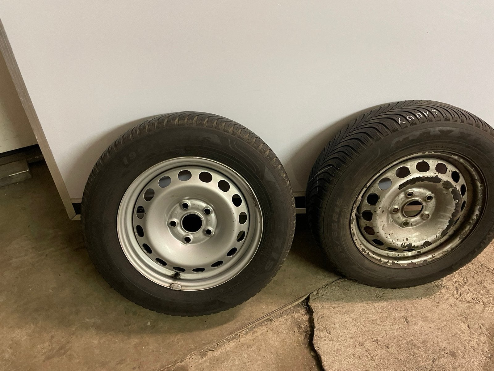Stalen velg met band thuiskomer reservewiel VW Caddy, Ophalen, Gebruikt, Volkswagen