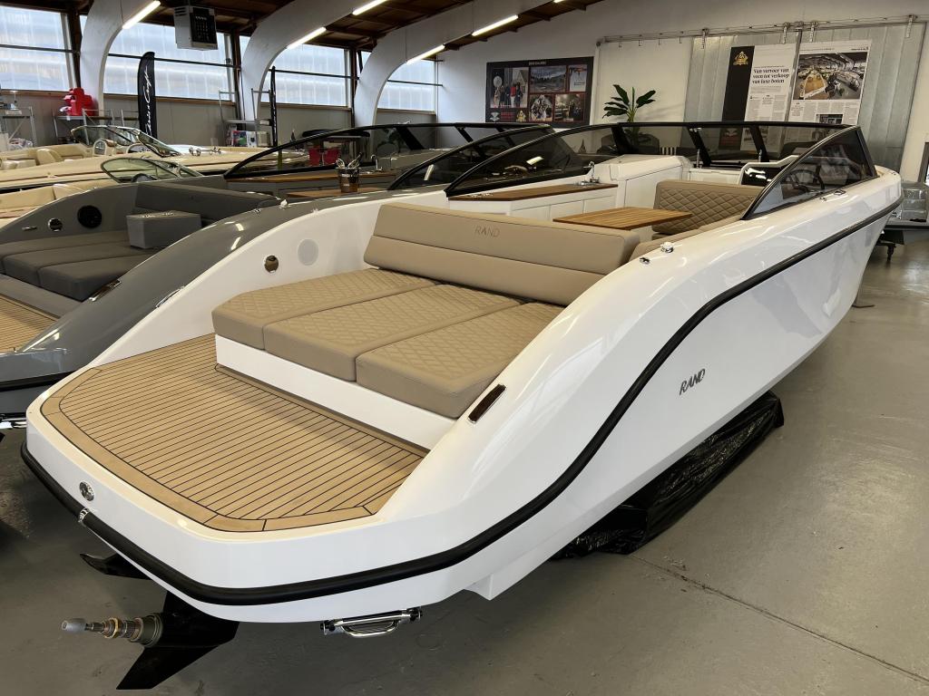 Rand Leisure 28, Binnenboordmotor, Nieuw, 8 m, 200 pk of meer