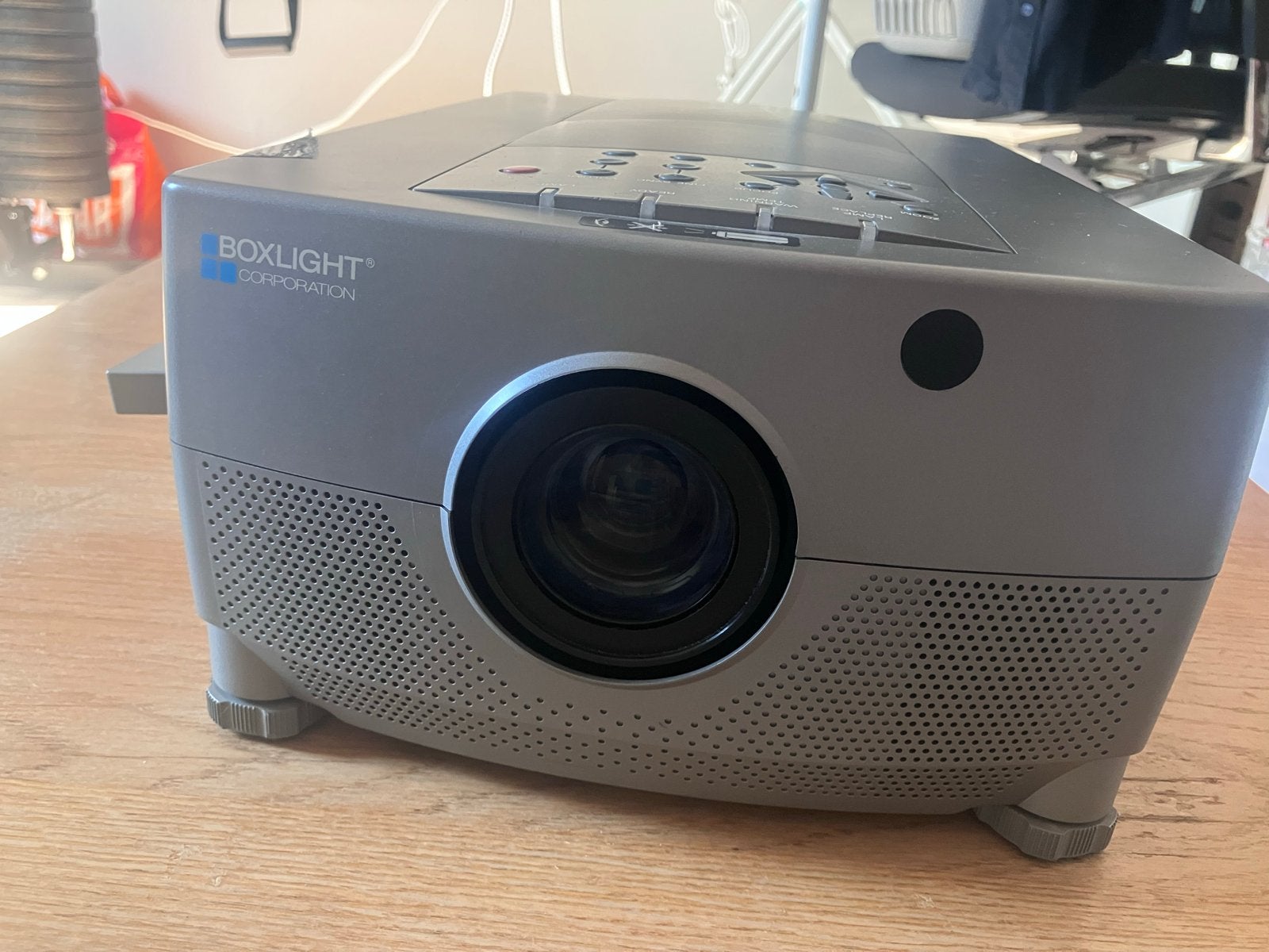 BOXLIGHT 3650E Projector met koffer - Vintage Beamer, Ophalen of Verzenden, Gebruikt, LCD, Overige resoluties