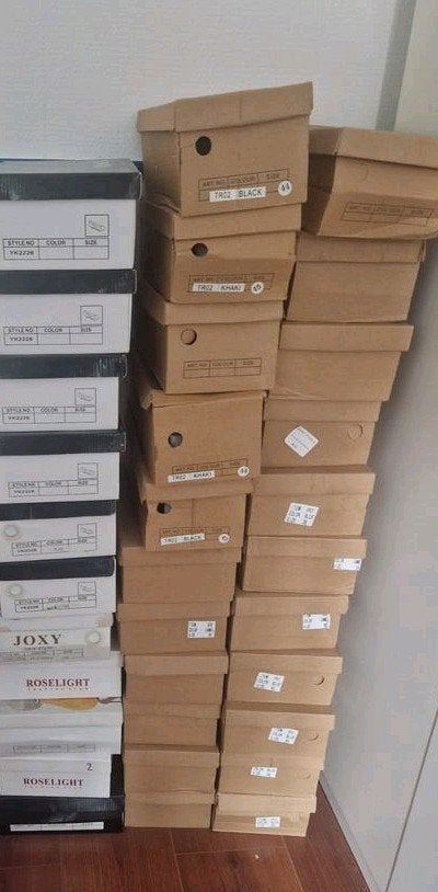 Grote partij nieuwe dames hakken en heren schoenen, Ophalen, Jumex, Jumex, Nieuw