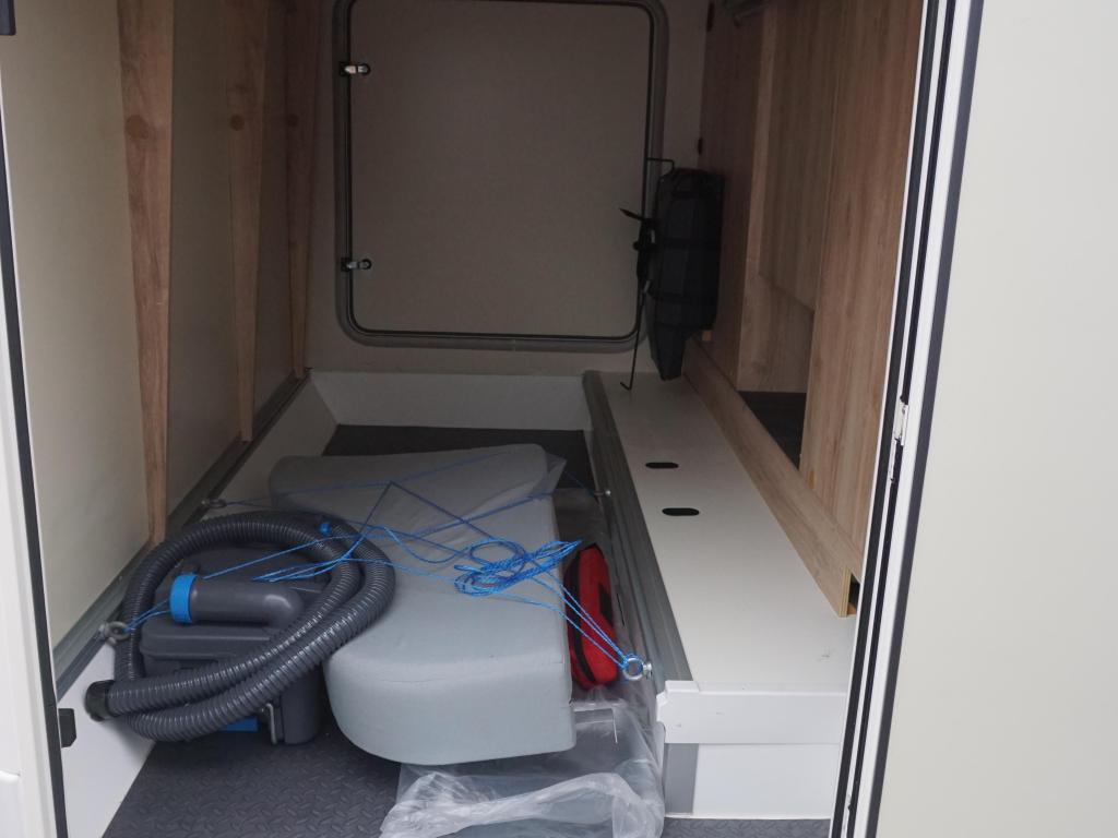 Eura Mobil Profila T 695 EB AUT/1E EIGENAAR, Caravans en Kamperen, Campers, Ringverwarming, Koelkast, Bedrijf, L-zit