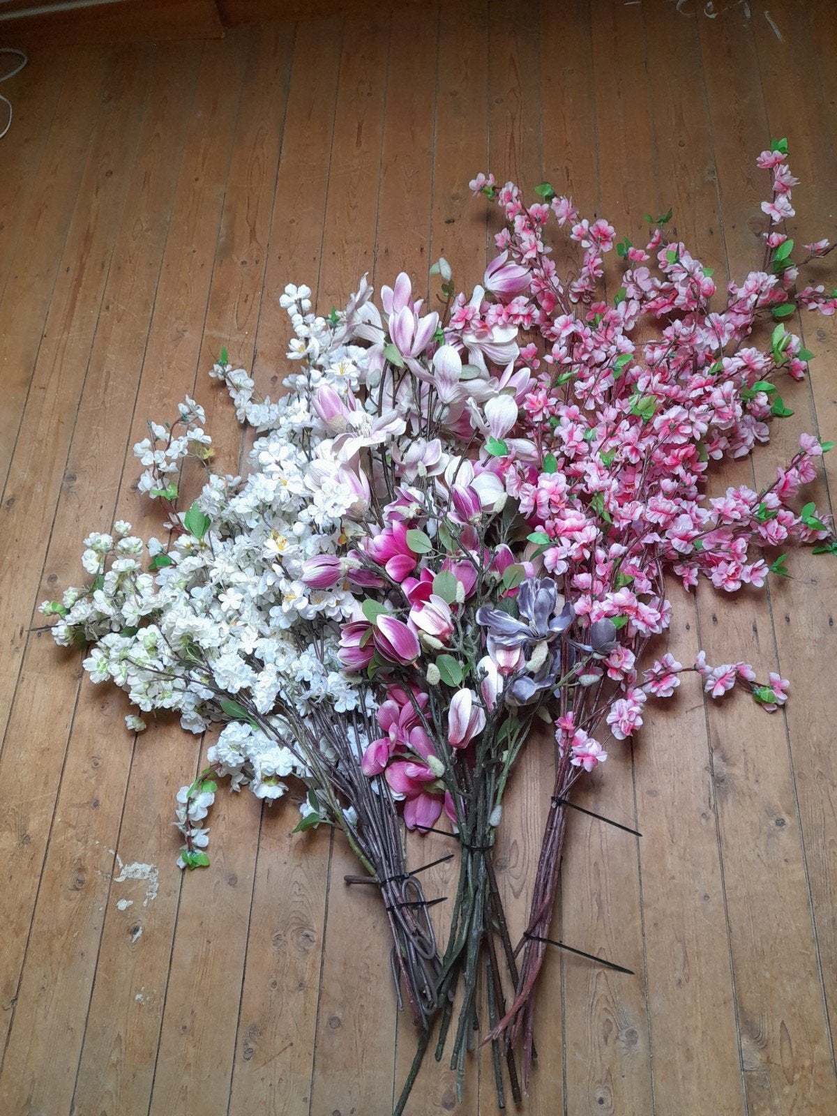 kunstbloemen veel magnolia & bloesem, Ophalen of Verzenden