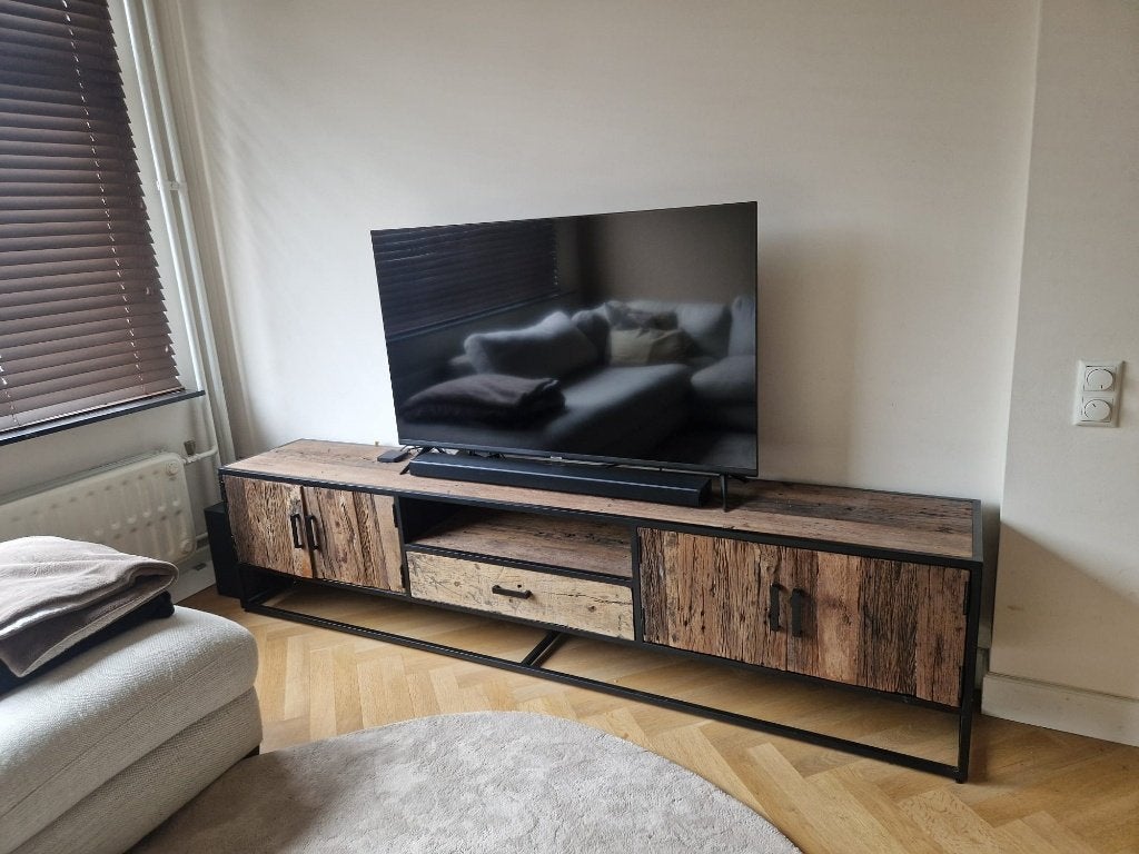 Hout tv meubel met zwart staal, Ophalen, Gebruikt, 200 cm of meer, Minder dan 100 cm