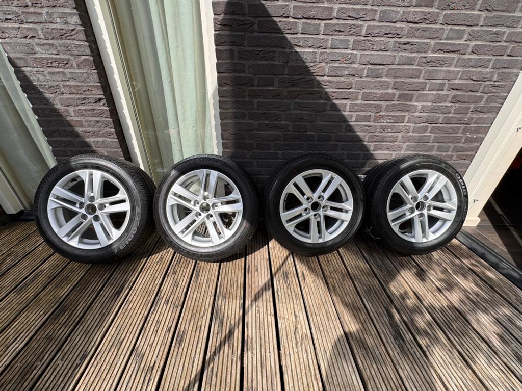 xDemo Toyota Corolla Verso Auris Swace 205 55 R16 velg+zband, Auto-onderdelen, Banden en Velgen, Ophalen, Velg(en), 16 inch, Nieuw
