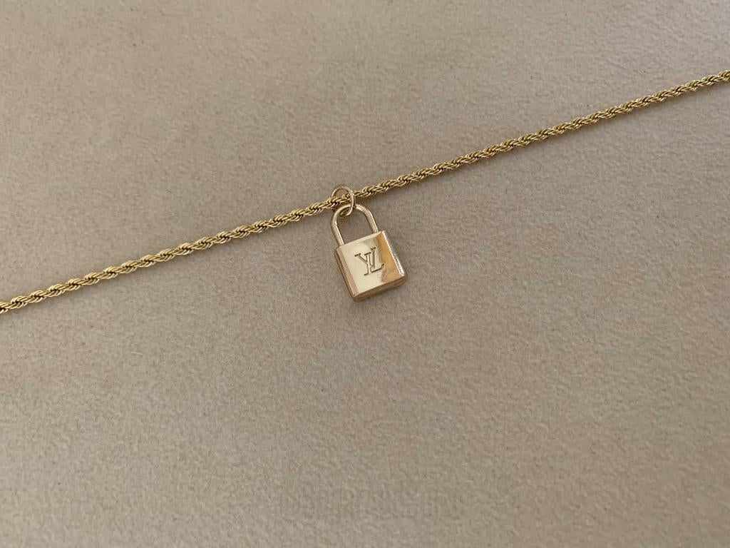Gouden koord ketting met speedy slotjes bedel lock it, Nieuw, Ophalen of Verzenden, Goud, Overige materialen