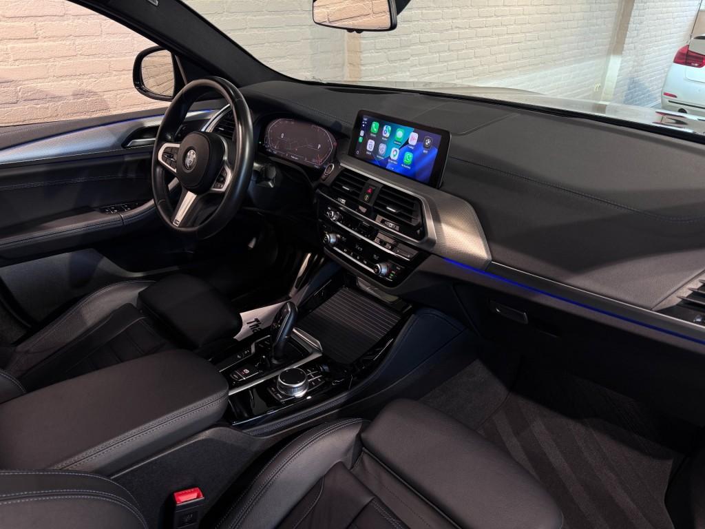 Bmw X4 xDrive20i High Executive M-Sport Pano Camera Trekhaak, Automaat, Gebruikt, 4 cilinders, Zwart