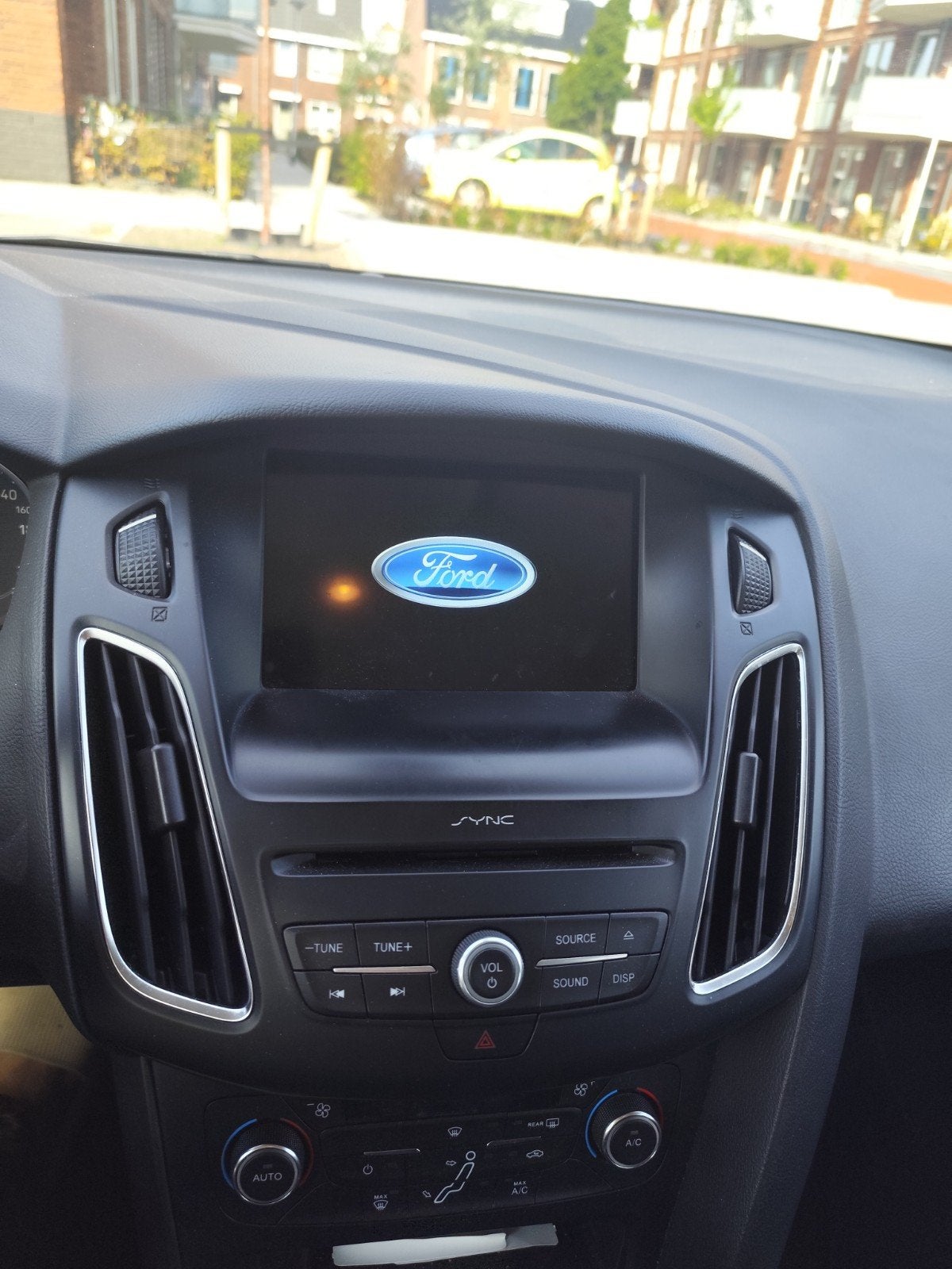 Foto 4 van Ford Focus 1.0 Ecoboost 125pk 2017 Grijs
