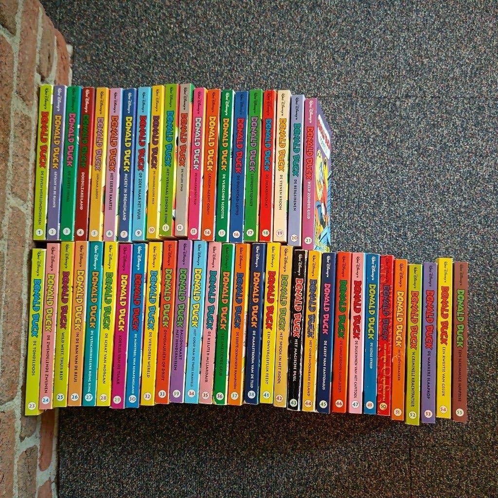 50 vroege Donald Duck Pockets, Boeken, Gelezen, Walt Disney, Ophalen of Verzenden, Meerdere stripboeken
