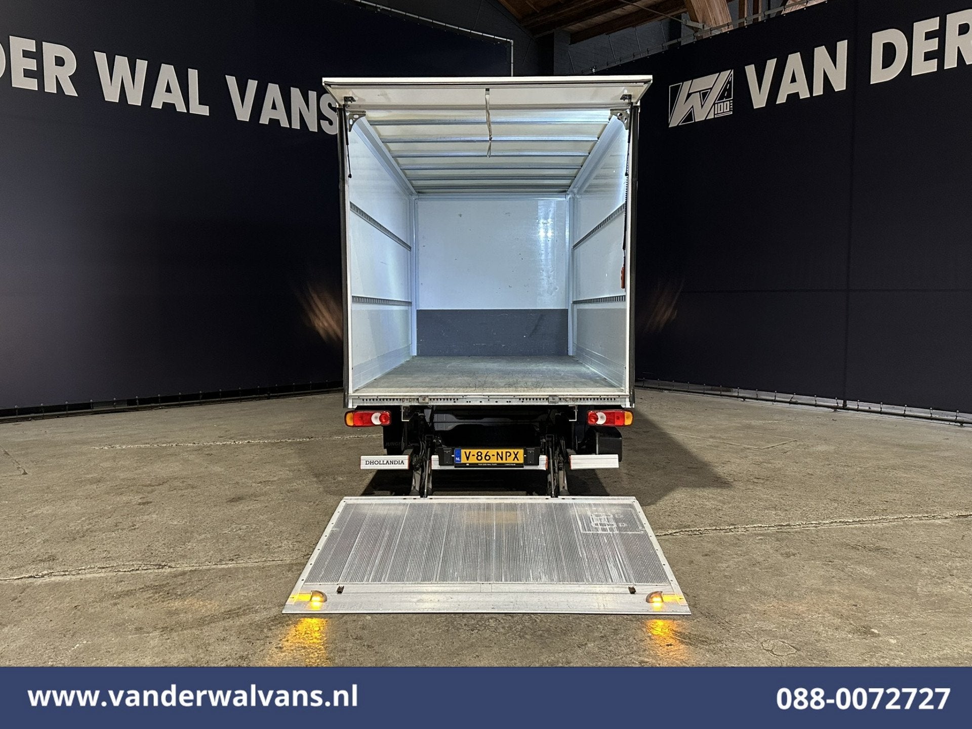 Citroën Jumper 2.2 BlueHDi 141pk Bakwagen 436cm Lang Laadkl, Voorwielaandrijving, Stof, Gebruikt, 4 cilinders