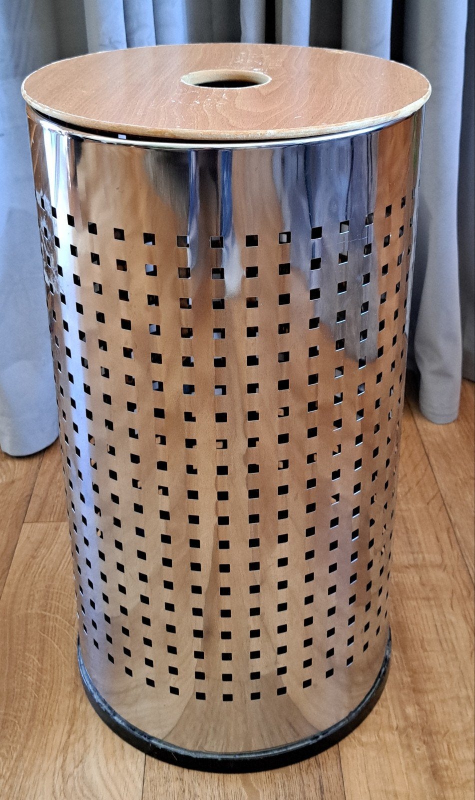 wasmand RVS met houten deksel, Ophalen, 50 – 75, Gebruikt, Rvs