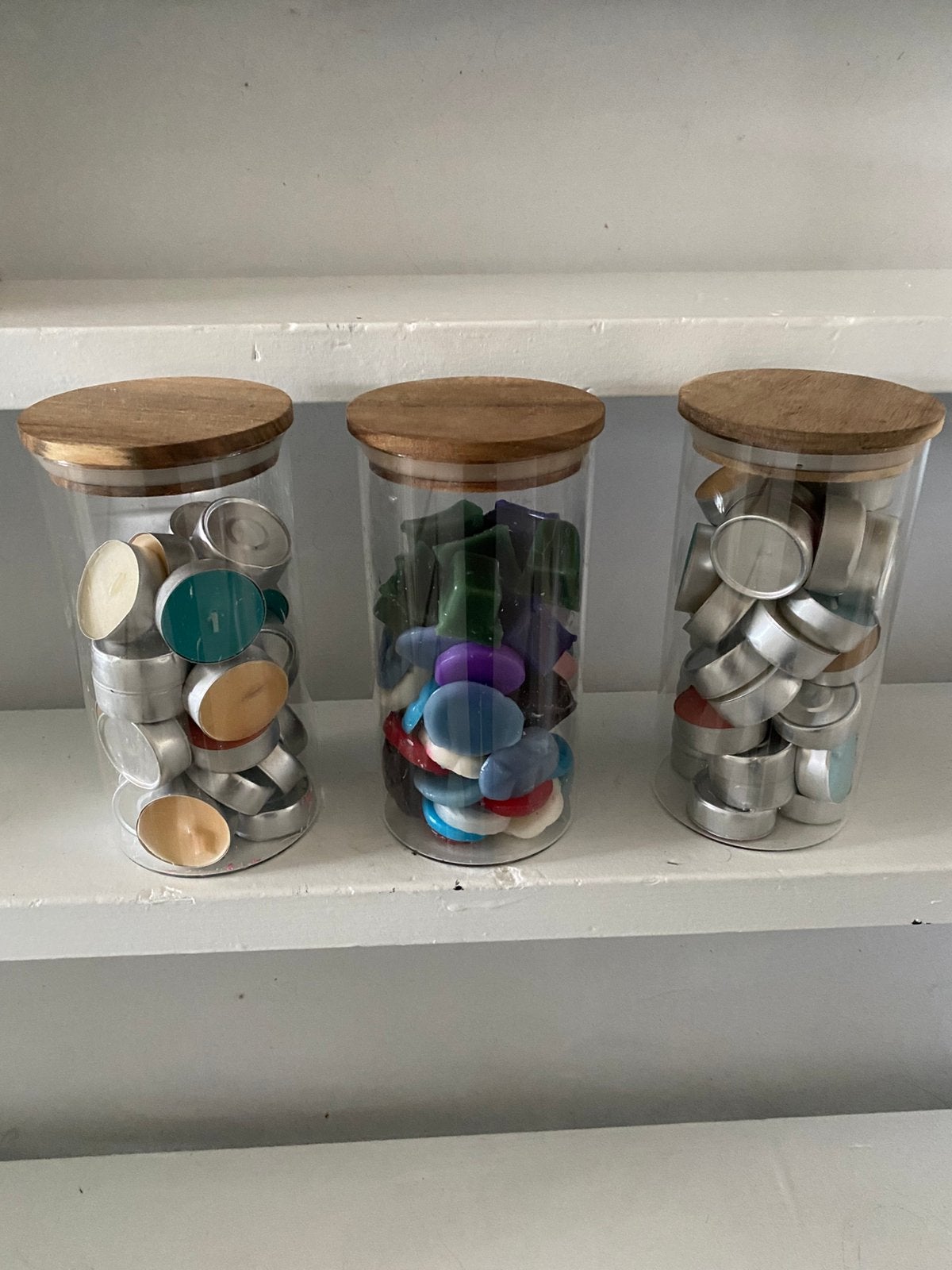 Pot met theelichtjes en melt wax, in 1 koop, Ophalen