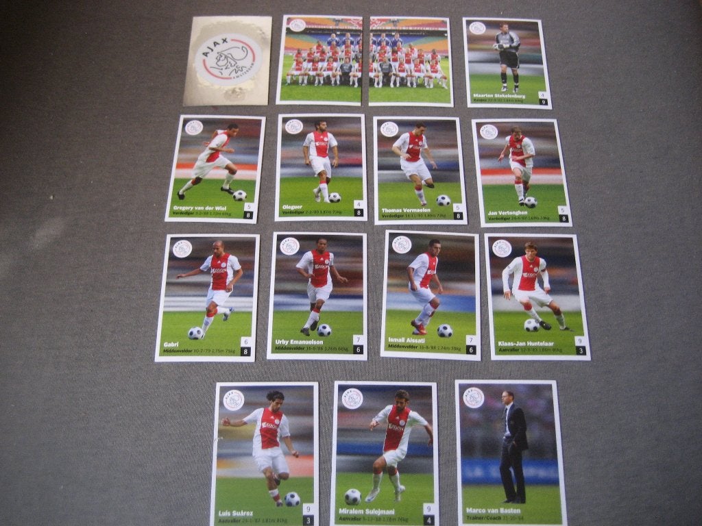 ajax voetbalplaatjes van basten suarez, Hobby en Vrije tijd, Ophalen, Zo goed als nieuw, Meerdere plaatjes