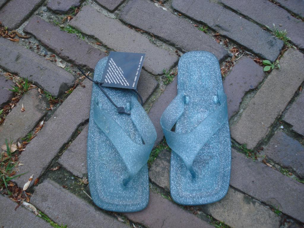 SENSI TEENSLIPPERS BLAUW 37 NIEUW GRATIS VERZENDING PER POST, Slippers, Nieuw, Sensi Teenslippers, Verzenden