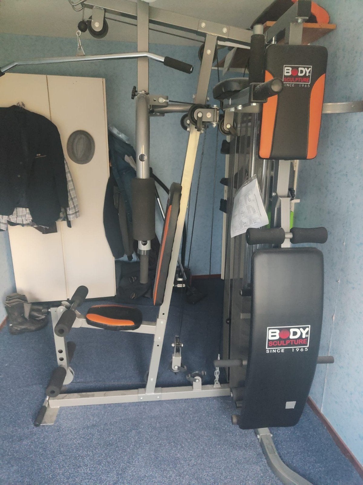 Krachtstation trainingstoestel     -, Ophalen, Benen, Krachtstation, Zo goed als nieuw