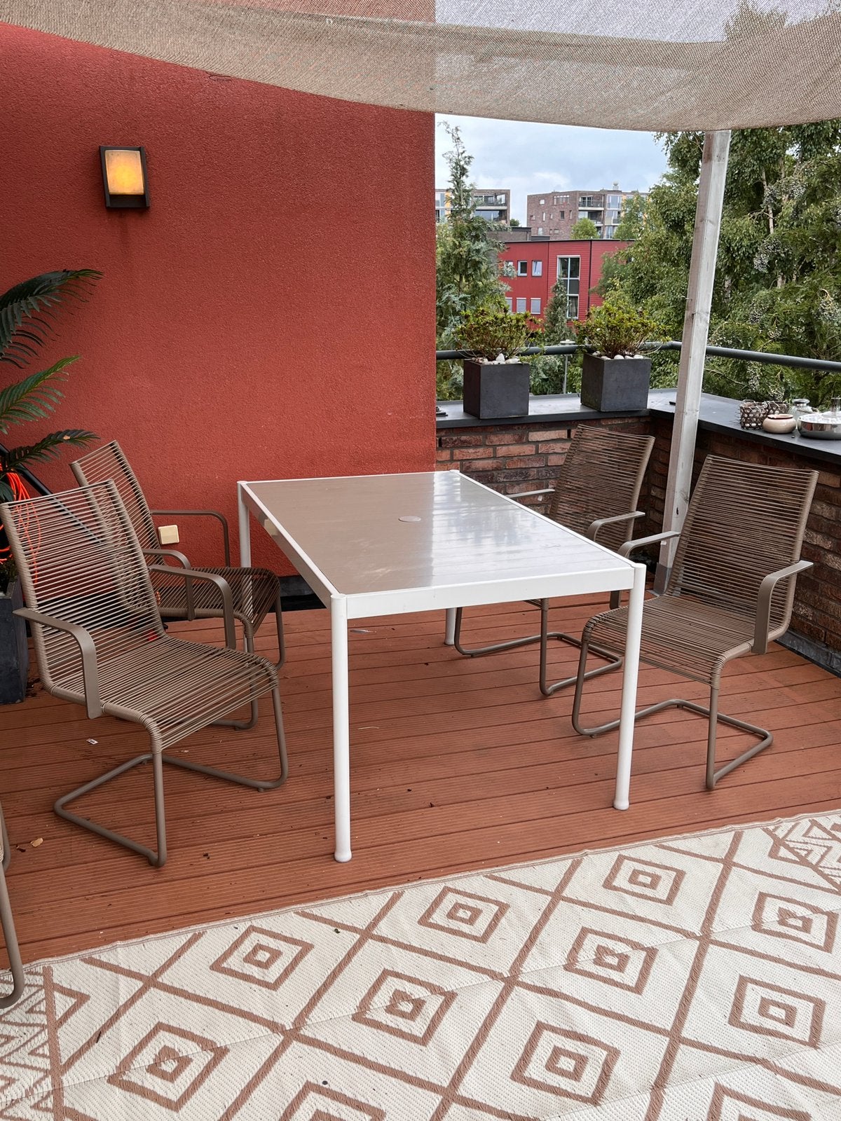 Tuintafel en 6 stoelen van Ikea, 1 jaar oud., Tuin en Terras, Tuinmeubel-accessoires, Ophalen, Zo goed als nieuw