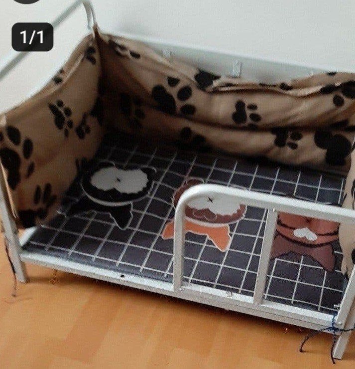 mooi Stevig honden bedje 25 euro., Dieren en Toebehoren, Ophalen of Verzenden