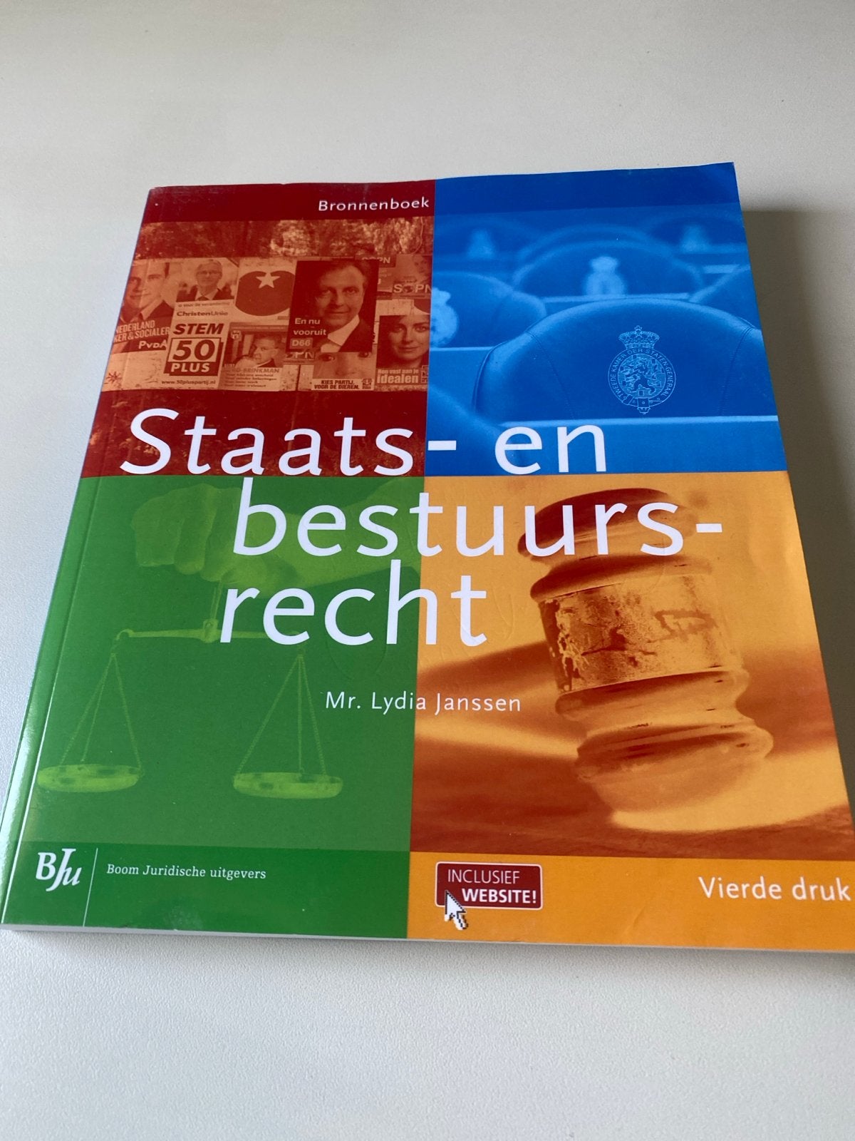 Bronnenboek Staats- en bestuursrecht - Mr. Lydia Janssen, Ophalen of Verzenden, Gamma, Zo goed als nieuw, HBO