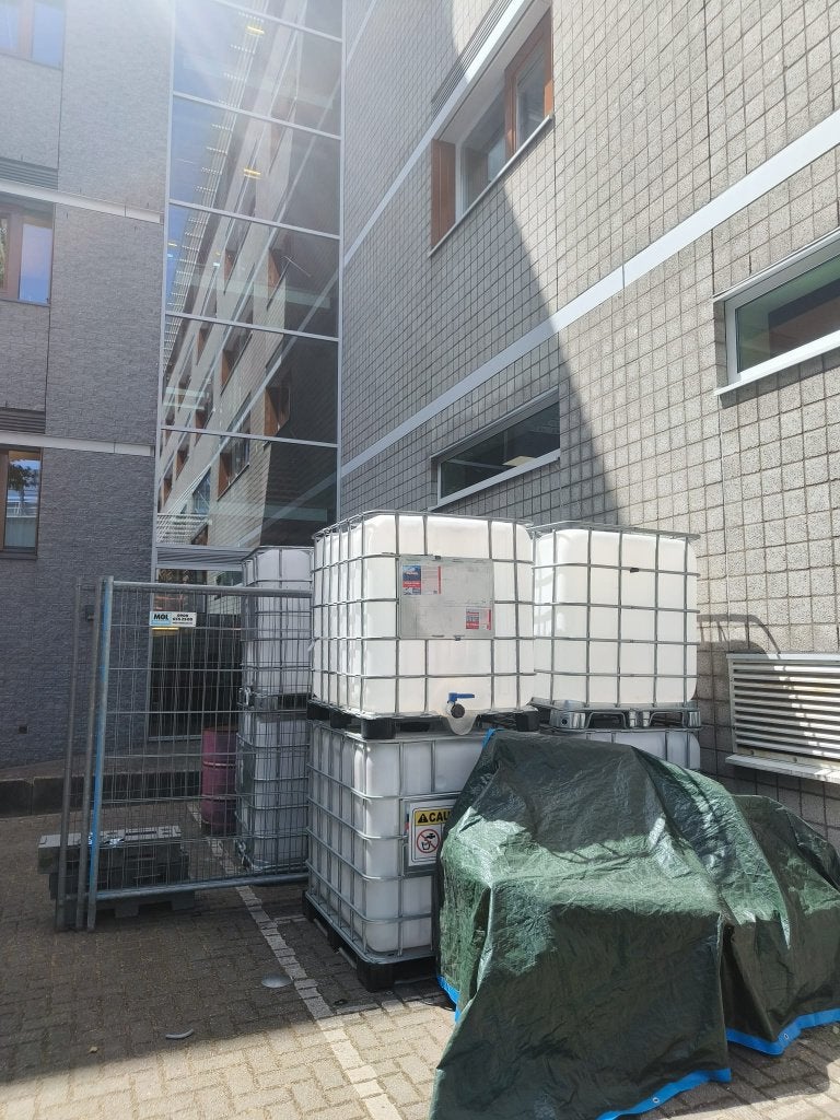 IBC tanks, Tuin en Terras, Regentonnen, 150 liter of meer, Ophalen, Zo goed als nieuw, Overige materialen
