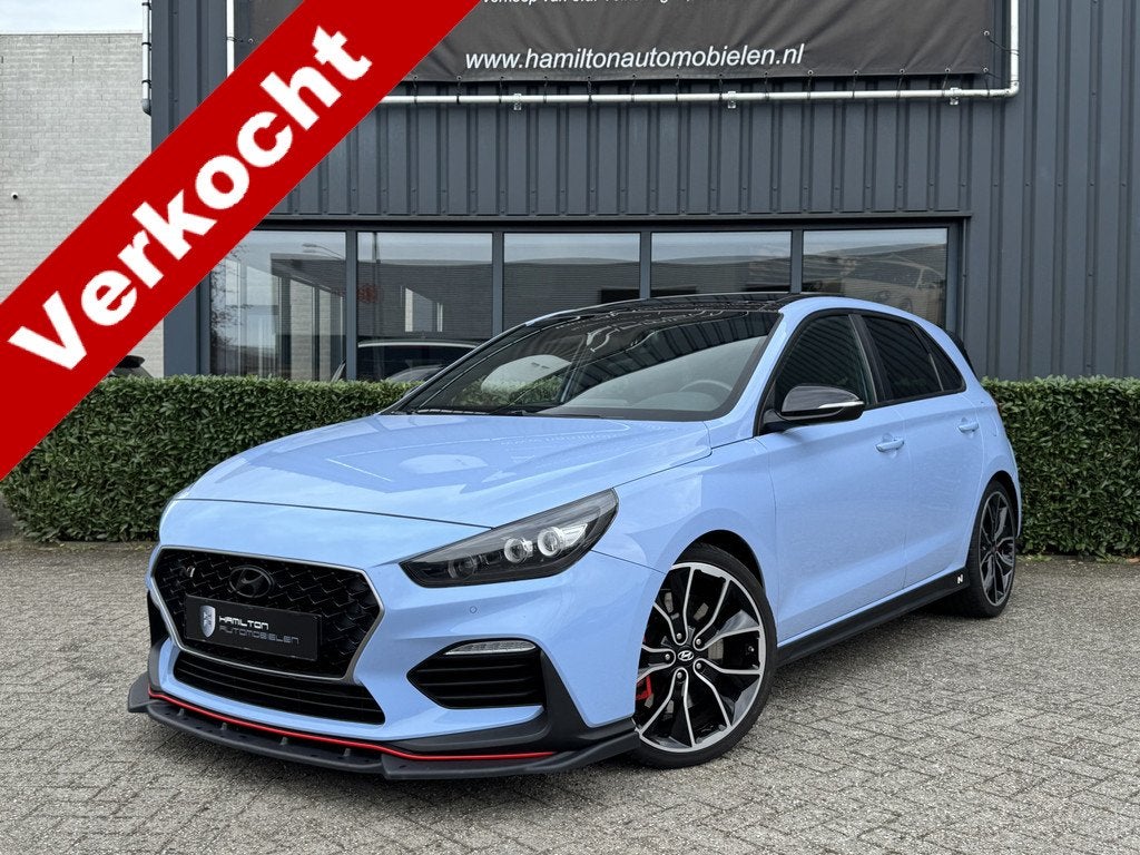 Hyundai i30 N 2 Performance 2.0 T-GDI 275pk Full options 112, Auto's, Hyundai, 1998 cc, Zwart, 4 cilinders, Blauw