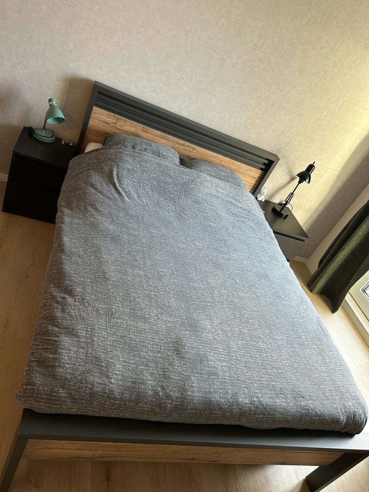 Bed Harvey 140x200cm, Ophalen, Tweepersoons, 140 cm, Zo goed als nieuw
