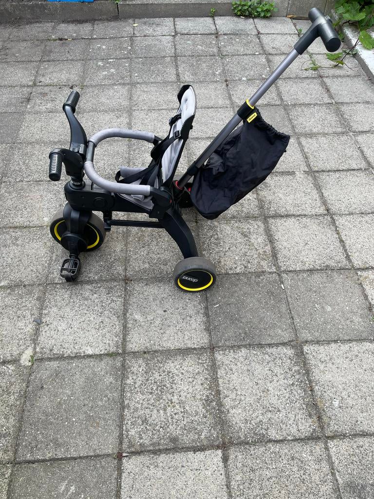 Doona driewieler/kinderwagen - 8 maanden gebruikt, Ophalen of Verzenden, Zo goed als nieuw, Reisbedje