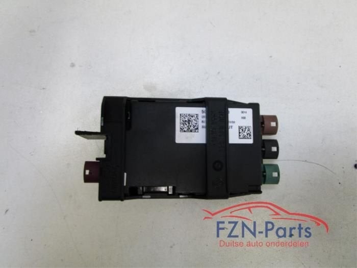 VW Golf 7 USB Hub Spanningsomvormer, Auto-onderdelen, Ophalen of Verzenden, Gebruikt