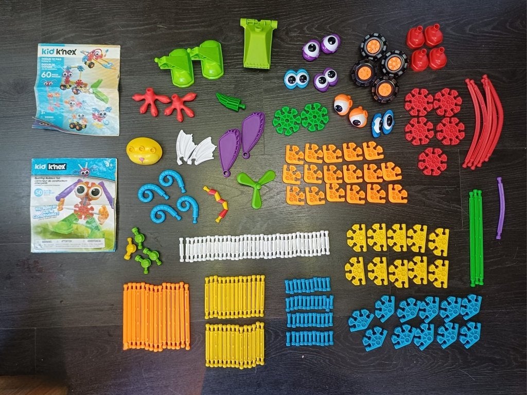 Kid K'nex 2 sets Oodles of Pals/Budding builders tub (216st), Ophalen of Verzenden, Zo goed als nieuw, K'nex