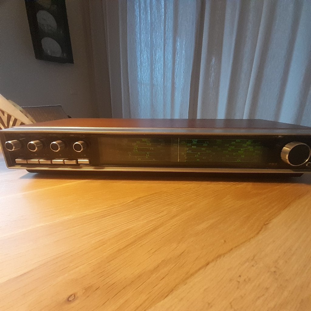 Philips tuner/versterker 701, Audio, Tv en Foto, Versterkers en Receivers, Zo goed als nieuw, Stereo, Minder dan 60 watt, Overige merken
