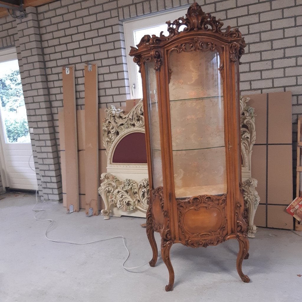 ITALIAANSE BAROK VITRINEAST [ IS NIEUWE ] UIT ITALIE, Huis en Inrichting, Ophalen, 100 tot 150 cm, Nieuw, BAROK