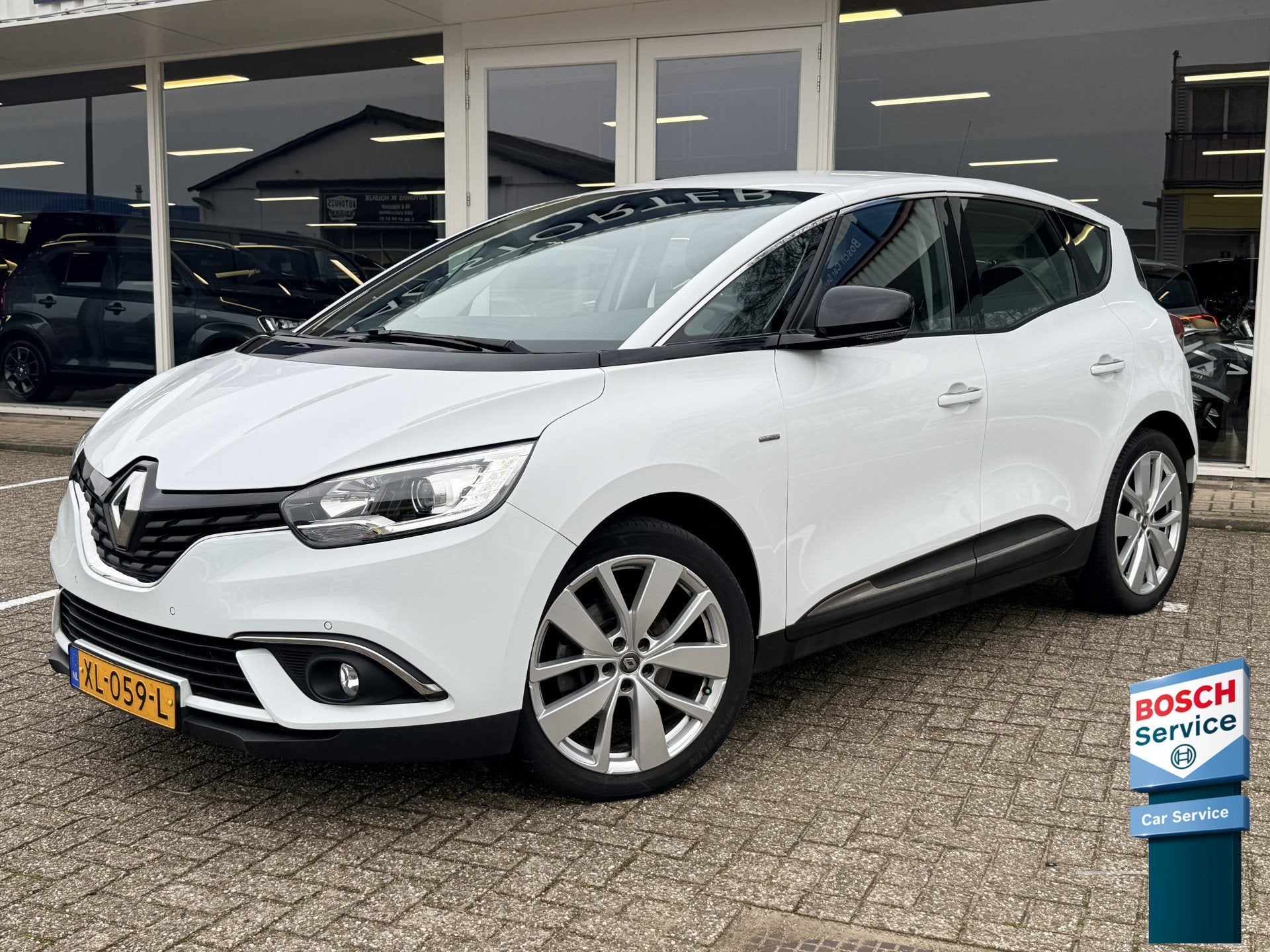 Renault Scénic 1.3 TCe Limited | Keyless | Navi | Apple / A, Auto's, Voorwielaandrijving, 745 kg, Stof, 4 cilinders