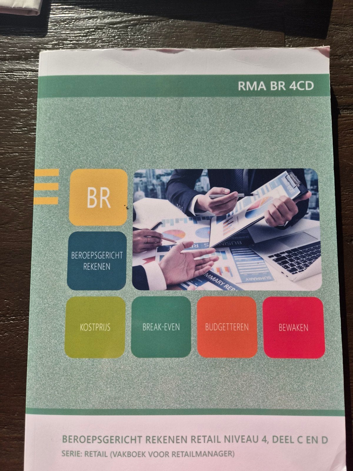 Beroepsgericht Rekenen Retail Niveau 4 Deel C en D, Ophalen of Verzenden, Gamma, Zo goed als nieuw, MBO