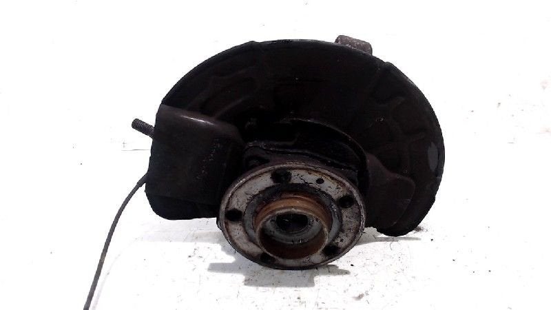 Wielnaaf rechts voor Volvo XC70, Onderdelen@venauto.nl, Van der Ven Autorecycling B.V., Gebruikt, Ettenseweg 76, 4706 PB Roosendaal, The Netherlands