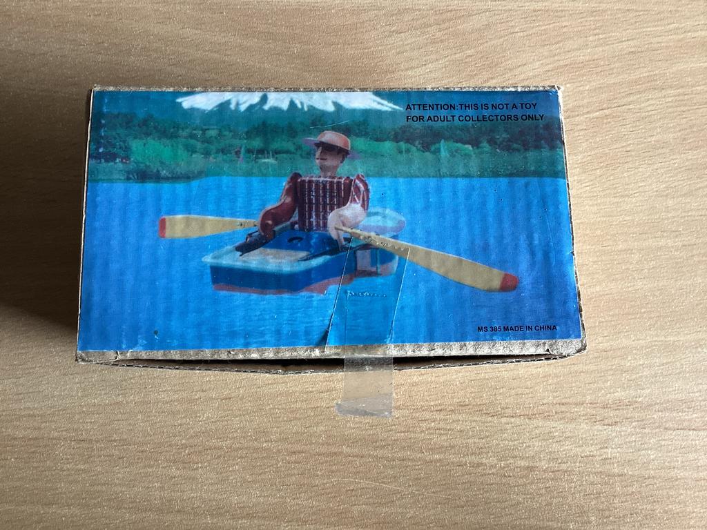 Vintage blikken roeiboot met roeier - MS 385 Made in China, Ophalen of Verzenden, Gebruikt