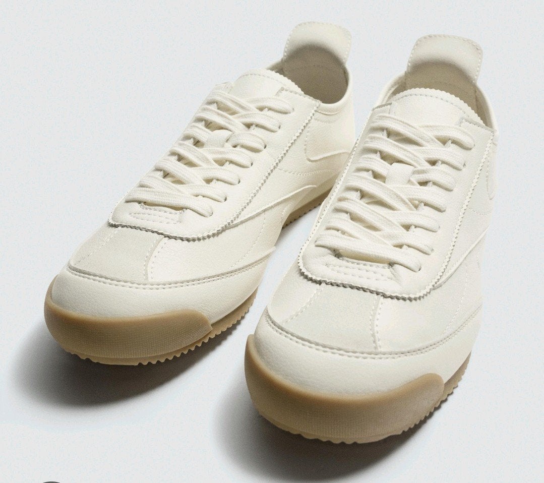 ZARA Retro Style Trainers Mt 44, Kleding | Heren, Schoenen, Ophalen of Verzenden, Zo goed als nieuw, Zara