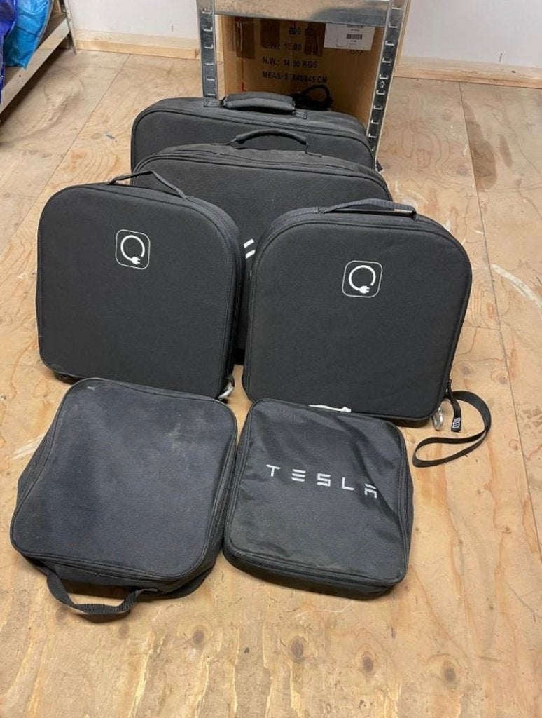 Diverse Laadkabels 220V Auto Mercedes Porsche BMW Tesla Uni, Ophalen of Verzenden, Nieuw, BMW