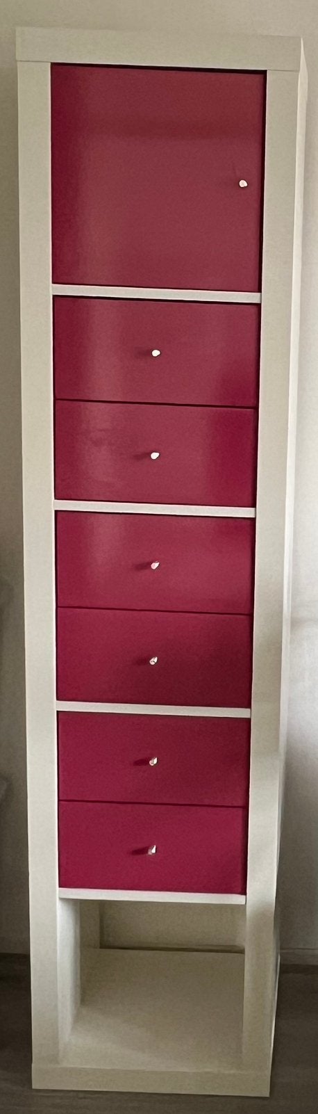Roze met wit kast met la., Kinderen en Baby's, Kinderkamer | Commodes en Kasten, Ophalen, Minder dan 75 cm, Nieuw, 105 cm of meer