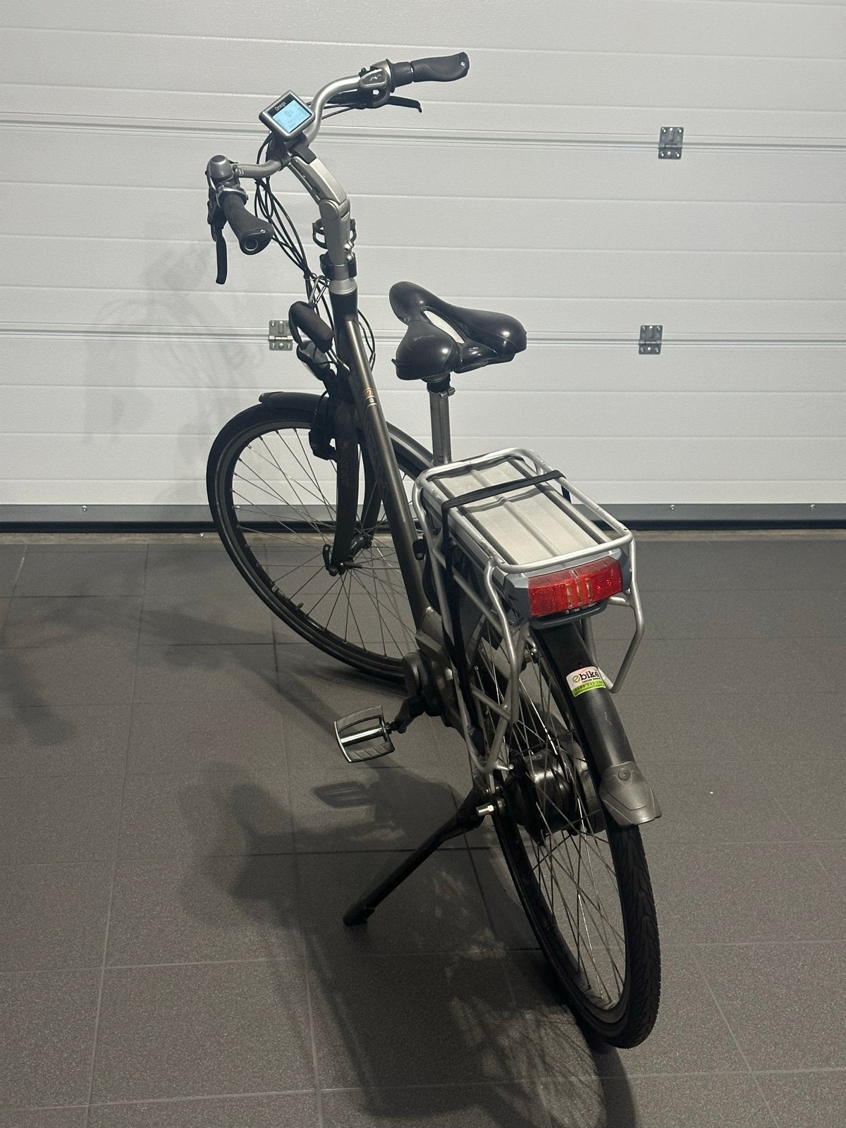 Gebruikte elektrische fiets - rih, Fietsen en Brommers, Elektrische fietsen, Gebruikt, 51 tot 55 cm, 50 km per accu of meer, Ophalen