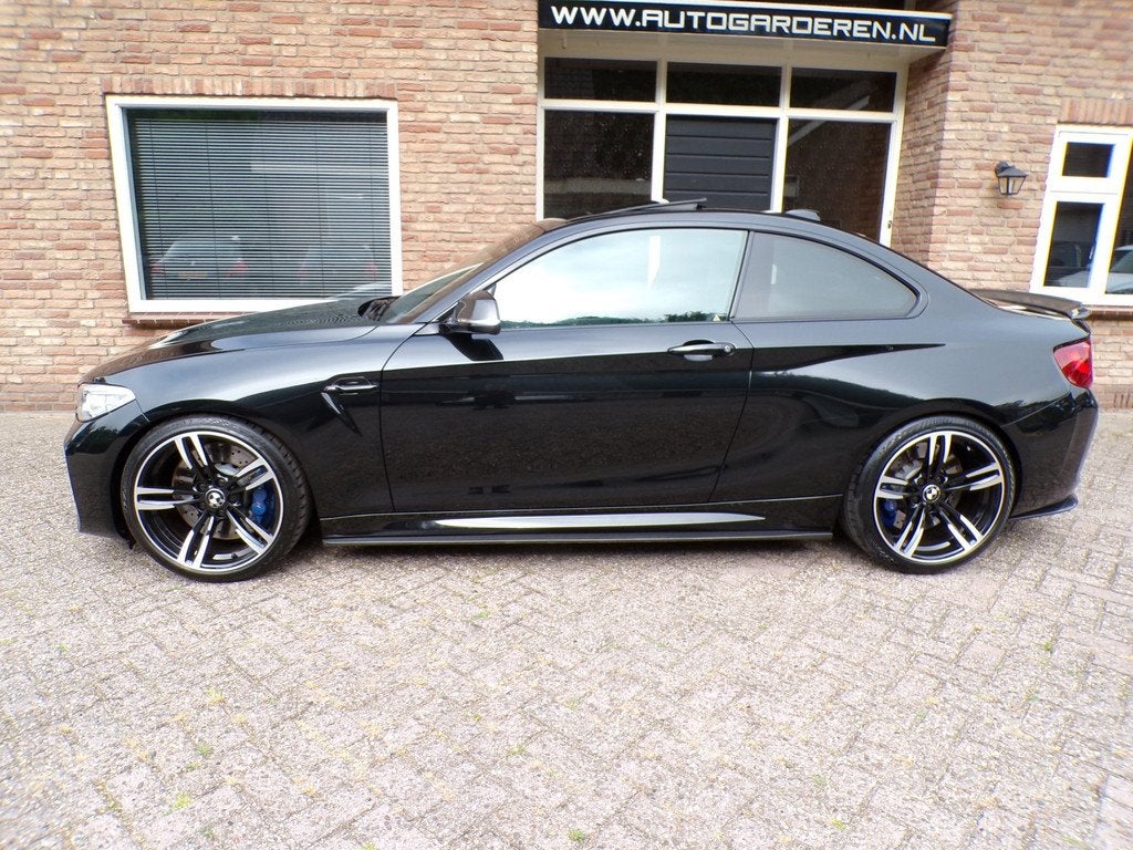 BMW 2-serie Coupé M2 DCT M Perfomance Automaat / leder / Sc, Auto's, BMW, Achterwielaandrijving, Gebruikt, 4 stoelen, Zwart