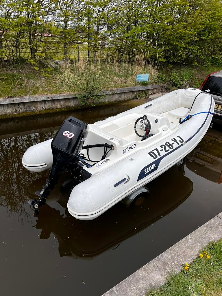 Selva GT 400 met Mercury 60PK 4-takt + trailer, Watersport en Boten, Rubberboten, 60 pk, Gebruikt, 4 m, Peddels