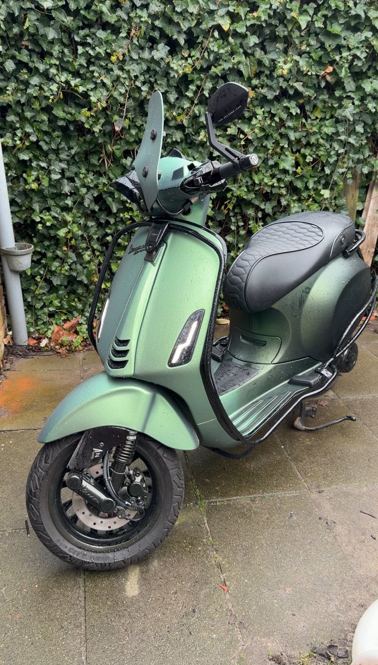 Vespa Sprint, Fietsen en Brommers, Scooters | Vespa, Ophalen, Zo goed als nieuw, Benzine, Overige modellen