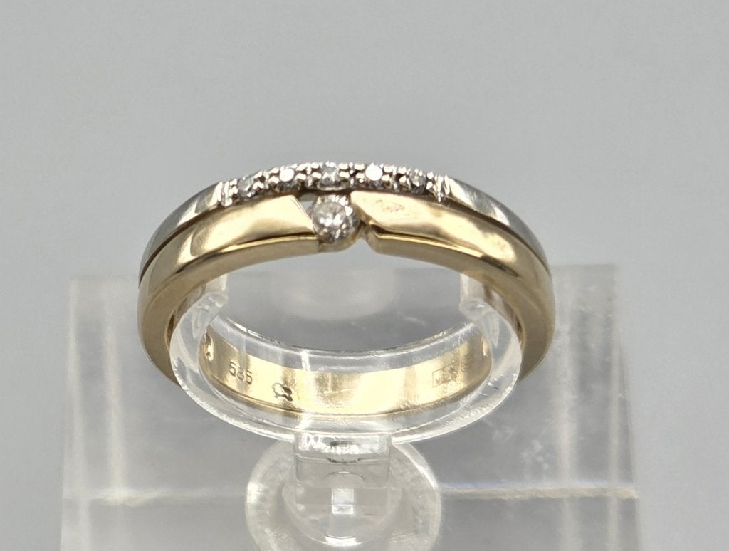 Gouden Vintage bi-color ring diamant.Ca: 0.10 ct.2026/404