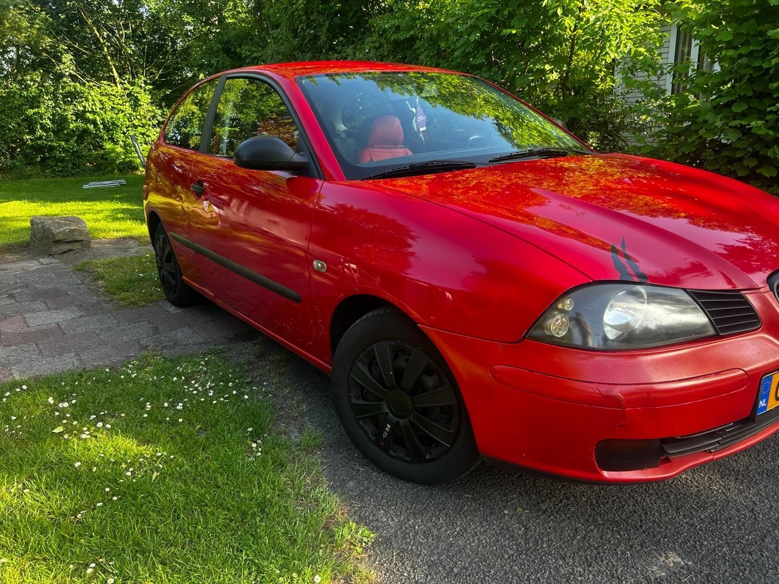 Seat Ibiza 1.2 47KW 2005 Rood, Auto's, Seat, Voorwielaandrijving, Stof, Zwart, 1198 cc